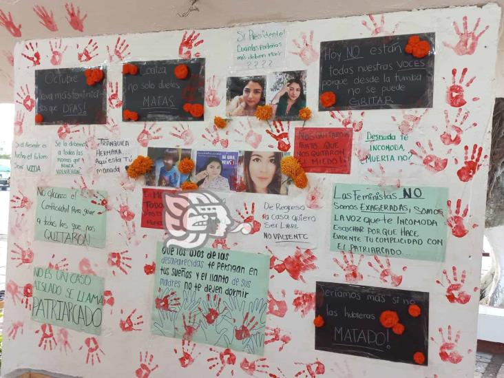 En Coatzacoalcos, dedican altar a víctimas de feminicidio