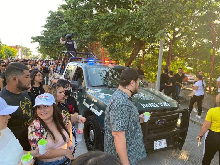 Con tranquilidad, inicia el acceso al concierto de Daddy Yankee en Boca del Río (+Video)