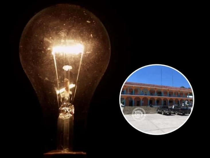 ¡Se las van a cortar! Amenaza CFE con dejar sin luz a Astacinga