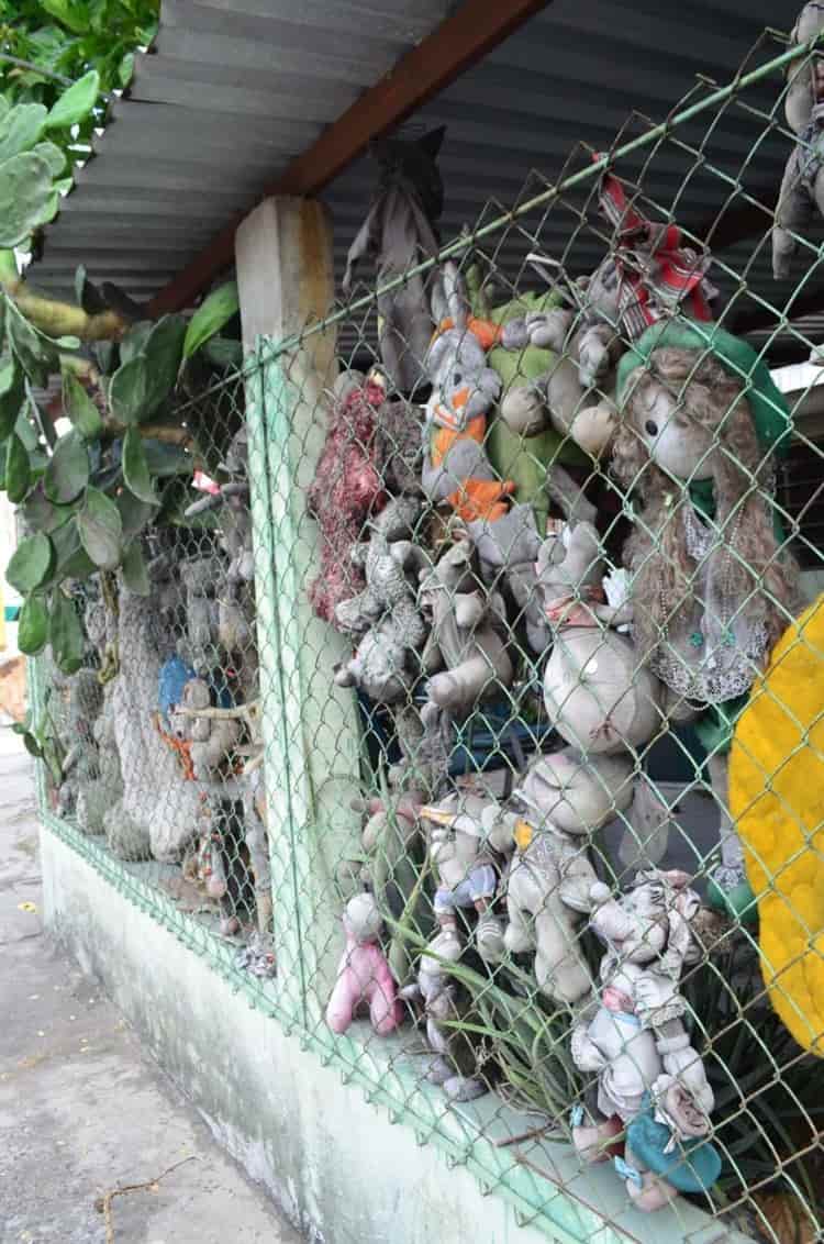 Dicen que en esta casa los muñecos se mueven (+Video)