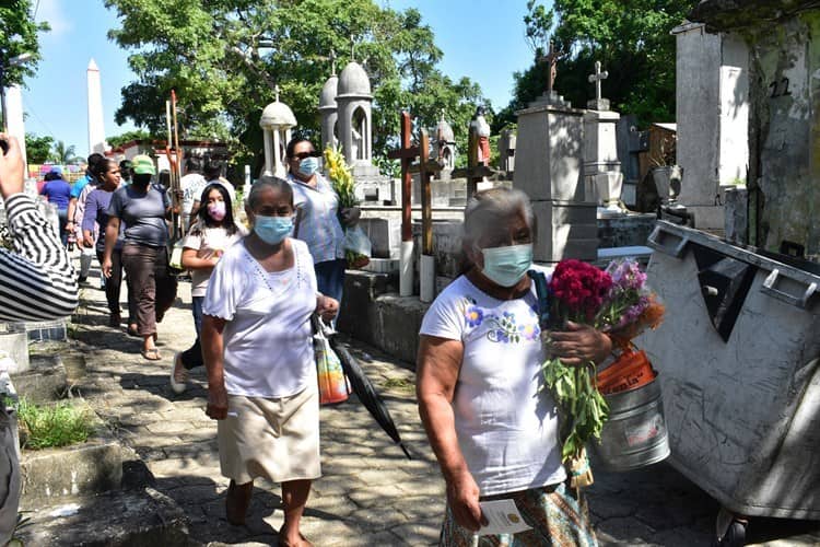 Descartan mal tiempo en Día de Muertos