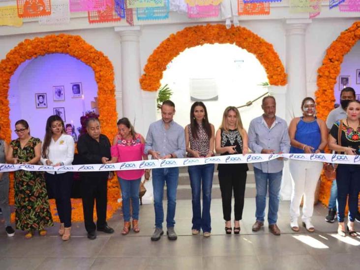 Inaugura alcalde de Boca del Río exposición de altares de Día de Muertos (+Video)