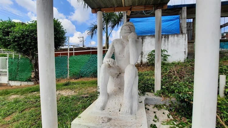 El Pensador’ de Agua Dulce no lució durante Días de Muertos