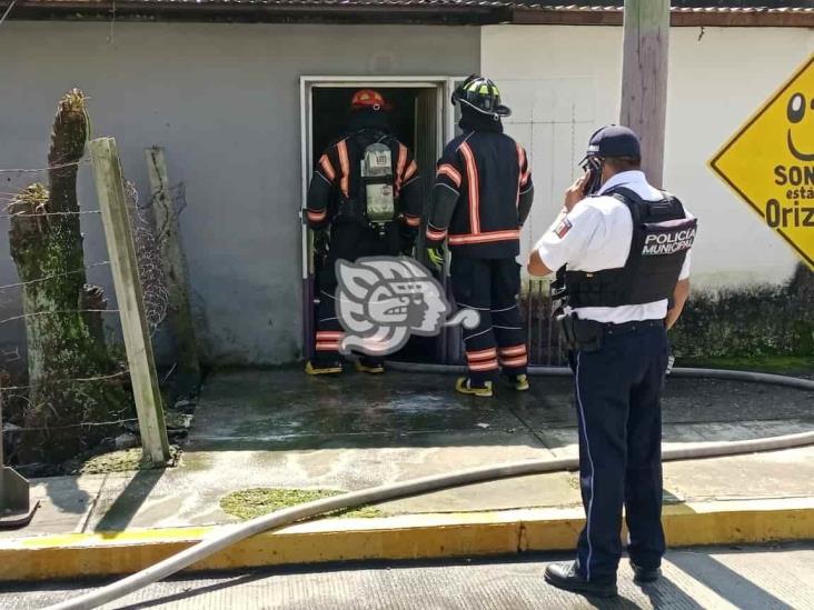 Incendio de vivienda genera intensa movilización en Orizaba