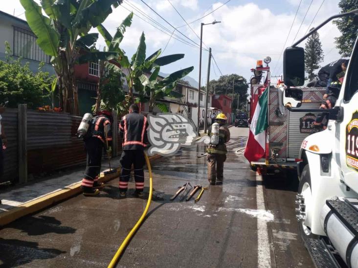 Incendio de vivienda genera intensa movilización en Orizaba