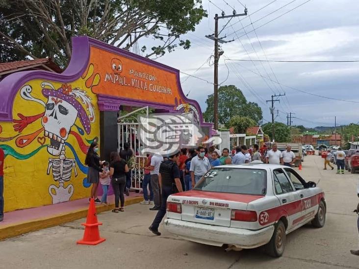 Sin incidentes celebración de día de muertos en Moloacán