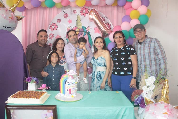 Cloe celebra su primer aniversario al estilo Unicornio