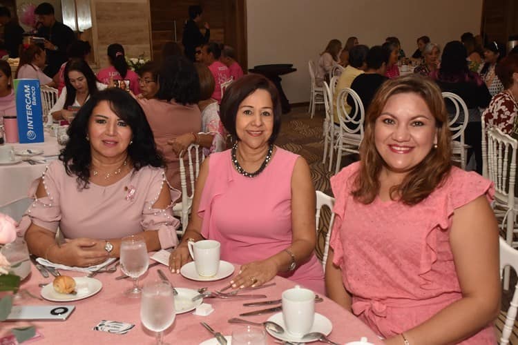 La asociación MUAC y Doña Keto organizan desayuno benéfico