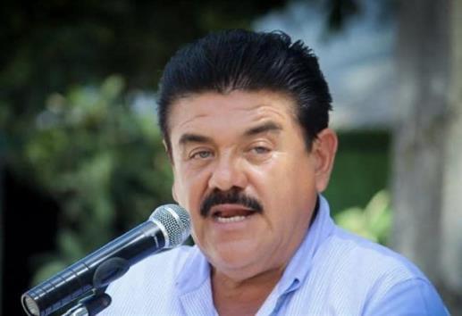 Hackean el WhatsApp de Leobardo Gómez, alcalde de Tihuatlán