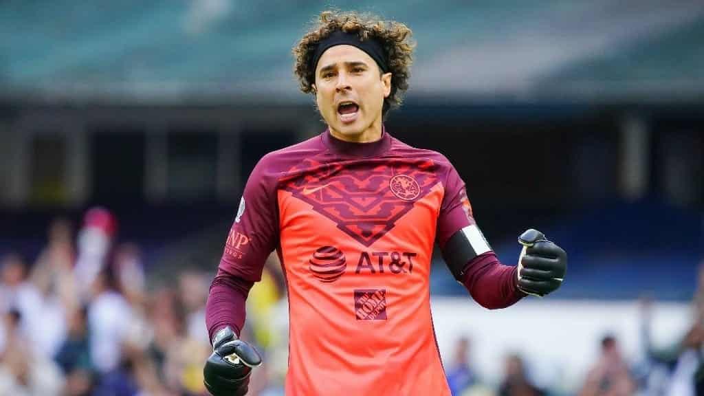 Sin definirse futuro de Ochoa con el América