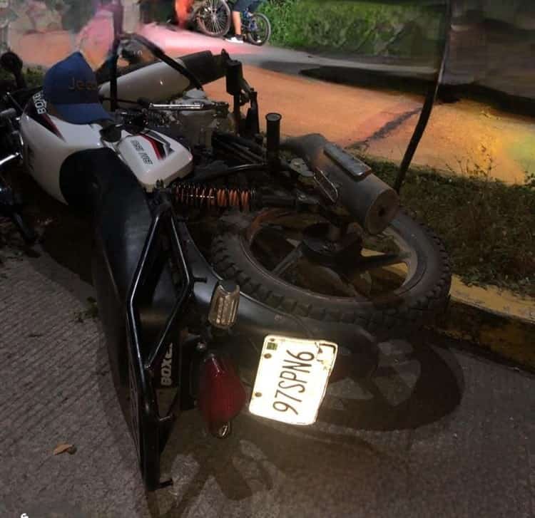 Derrapa motociclista en Tierra Blanca; lo reportan grave