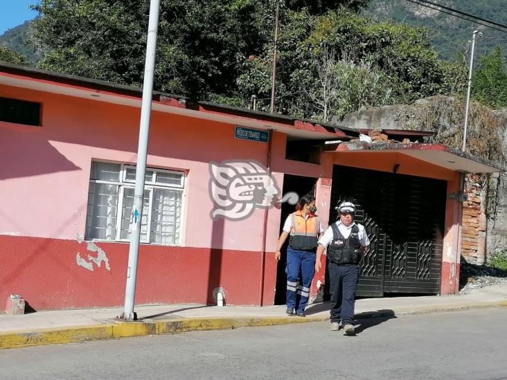 Localizan a hombre sin vida dentro de una vivienda de Río Blanco