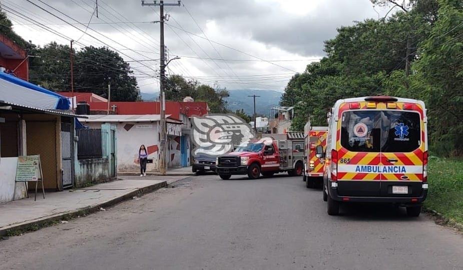 En Xalapa, corto circuito en bomba domiciliaria moviliza a Bomberos y PC