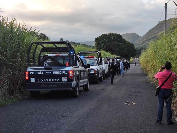 Reportan hallazgo de cuerpos sin vida sobre la Coatepec-Tlaltetela; 2 son de mujeres