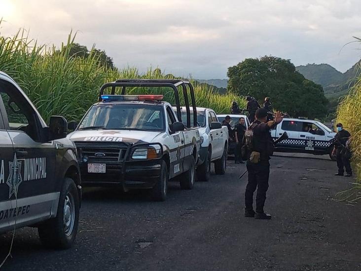 Reportan hallazgo de cuerpos sin vida sobre la Coatepec-Tlaltetela; 2 son de mujeres