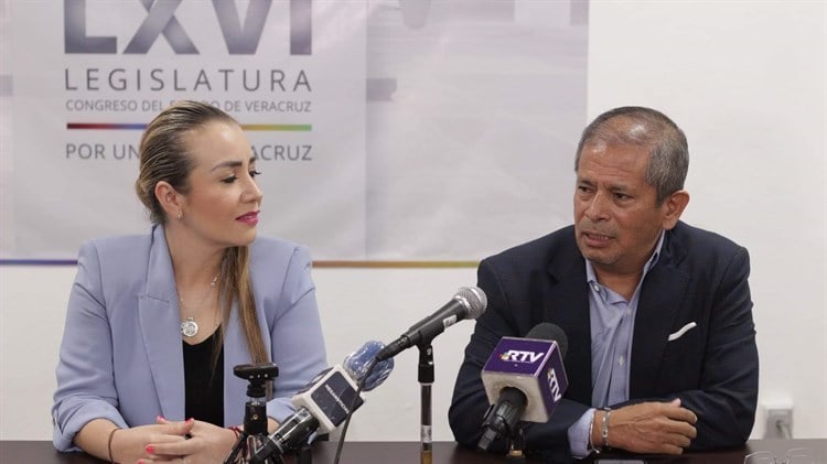 Expulsados del PAN formarían nuevo grupo en Congreso de Veracruz