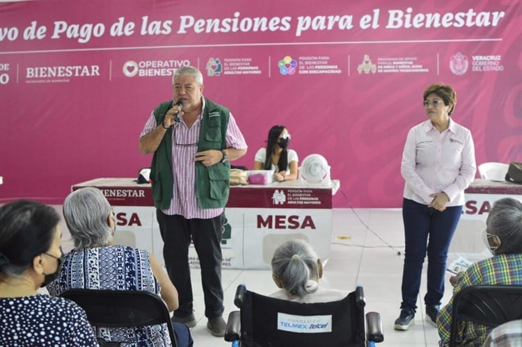 Incrementan pensiones para adultos mayores en Veracruz (+Video)