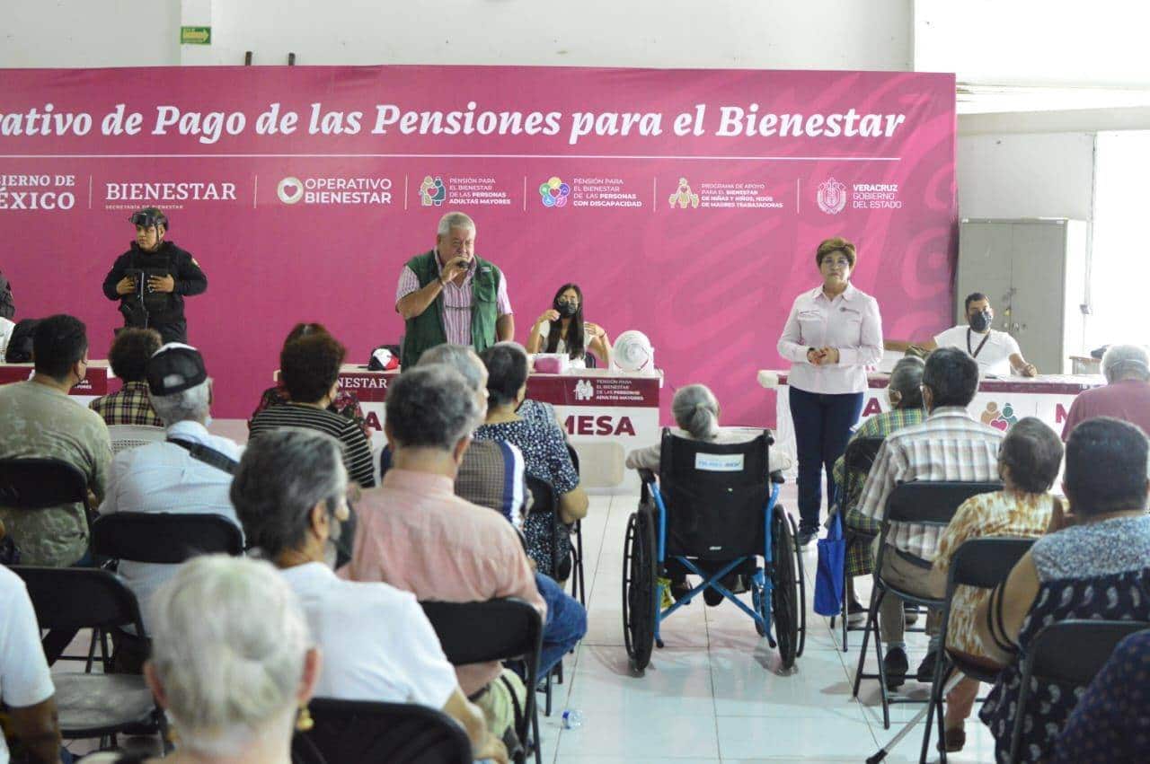 Incrementan pensiones para adultos mayores en Veracruz (+Video)