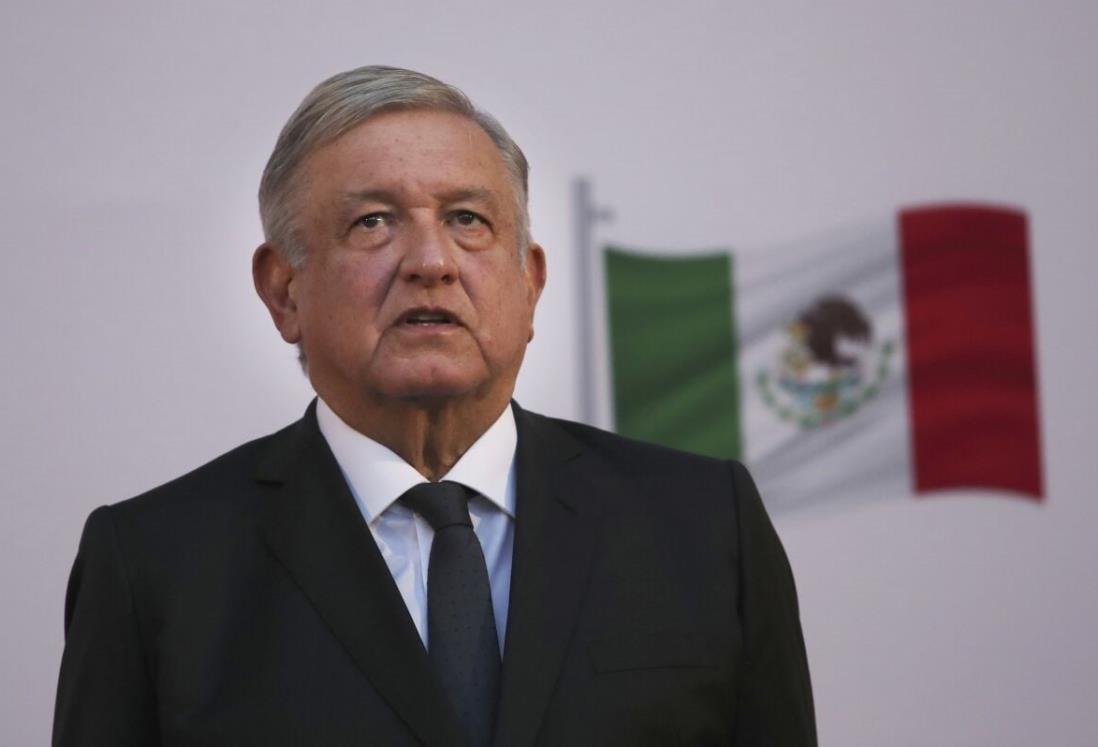 AMLO asegura que hay infiltrados en la FGR; habrían participado en el caso Ayotzinapa