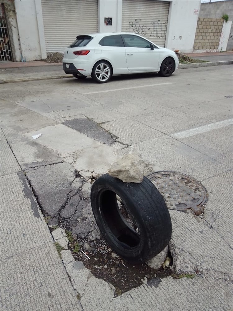 Luego de dos meses, arreglan aparatosa fractura en calles del puerto de Veracruz