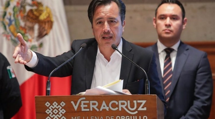 Como en duartismo, se deja de pagar y solución es más deuda para Veracruz