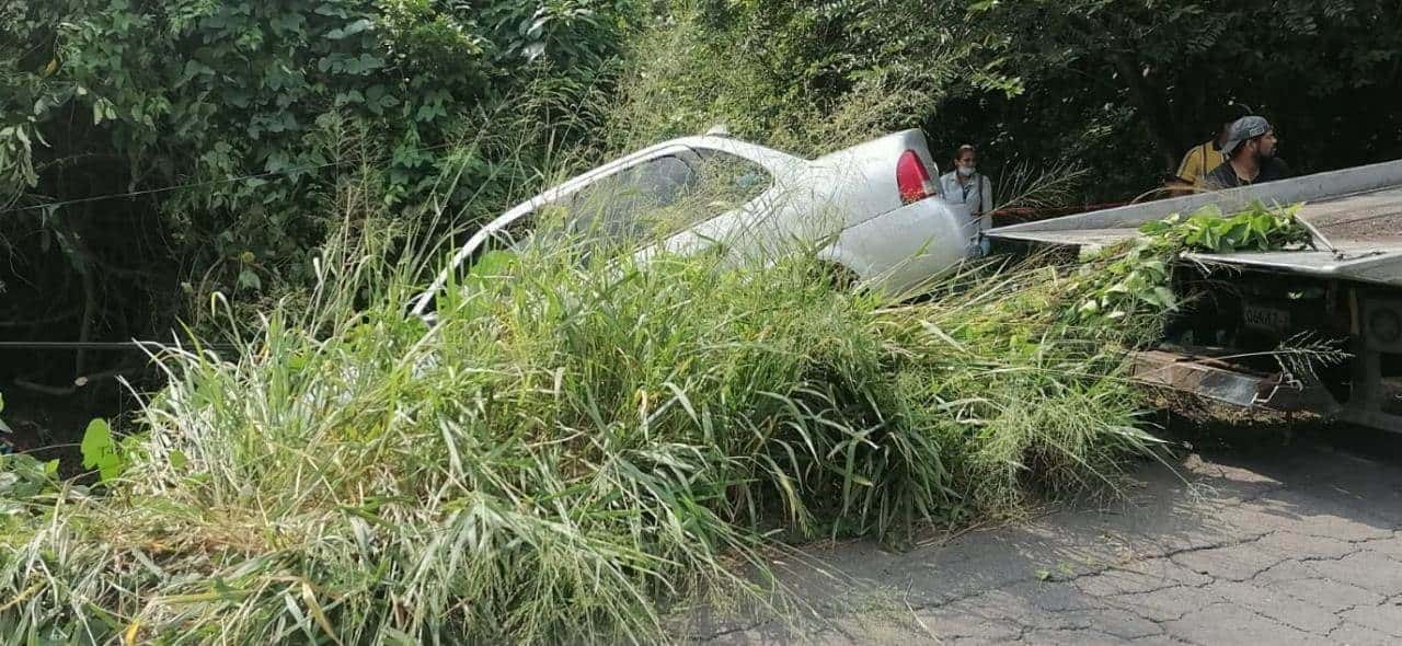 Vecino de Jamapa muere prensado en accidente automovilístico