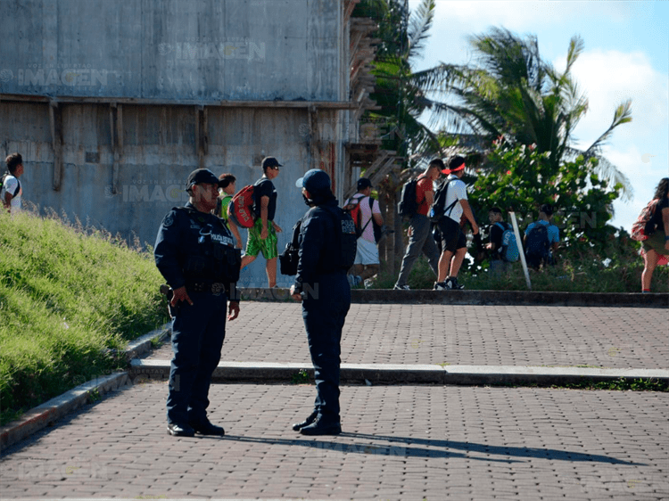 Alumnos del Ilustre Instituto Veracruzano en Boca del Río estuvieron bajo los influjos de una sustancia: SEV