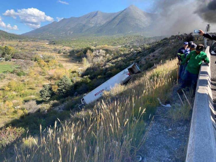 Terrible accidente en autopista de Coahuila; hay una persona fallecida (+Video)