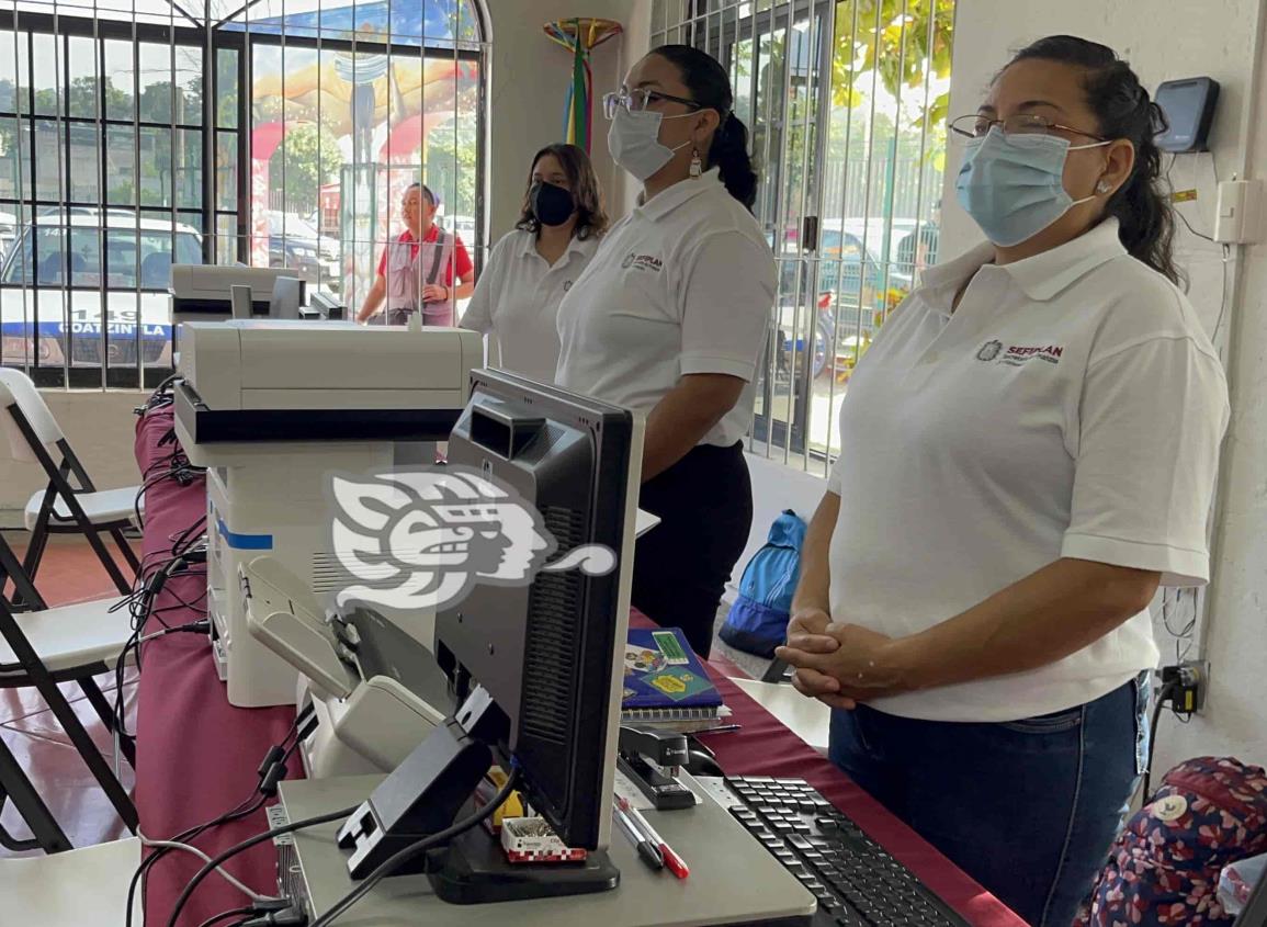 Abren módulo especial para canje de placas en Poza Rica