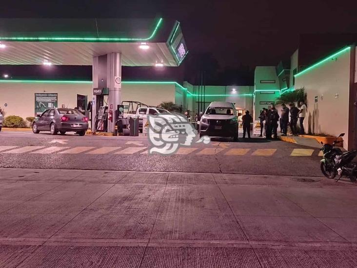 Sujeto fallece repentinamente en una gasolinera de Mendoza