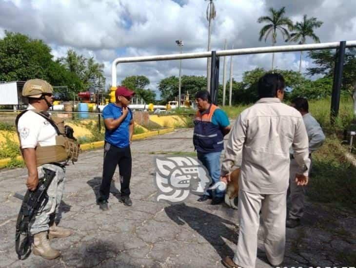 Temen explosión en ejidos de Agua Dulce; Pemex supervisa ductos