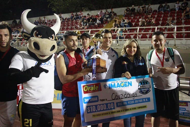 Logra Covadonga Tercer Lugar del Torneo de Futbol Imagen