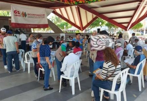 Realizan pago directo de pensiones del Bienestar en Poza Rica