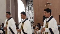 Llegan tres nuevos sacerdotes a la iglesia católica en Veracruz; se preparan cuatro más para servir