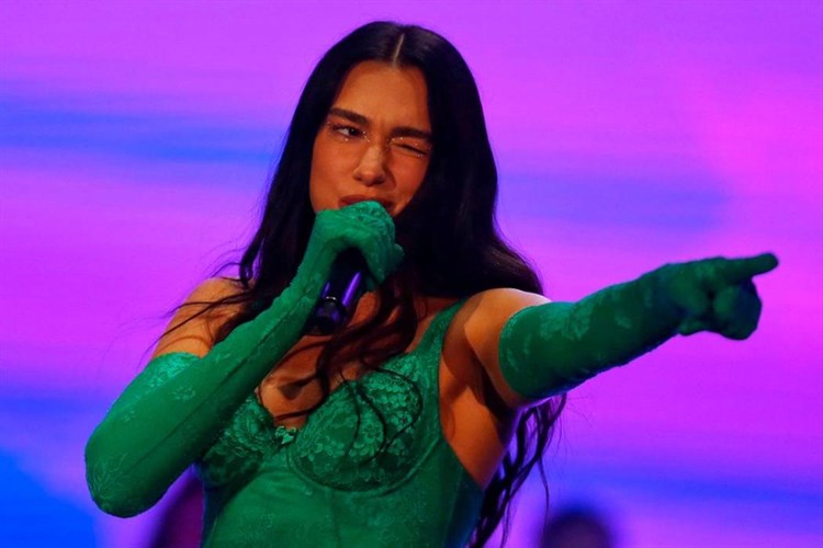 Dua Lipa rechaza participación en el Mundial de Qatar