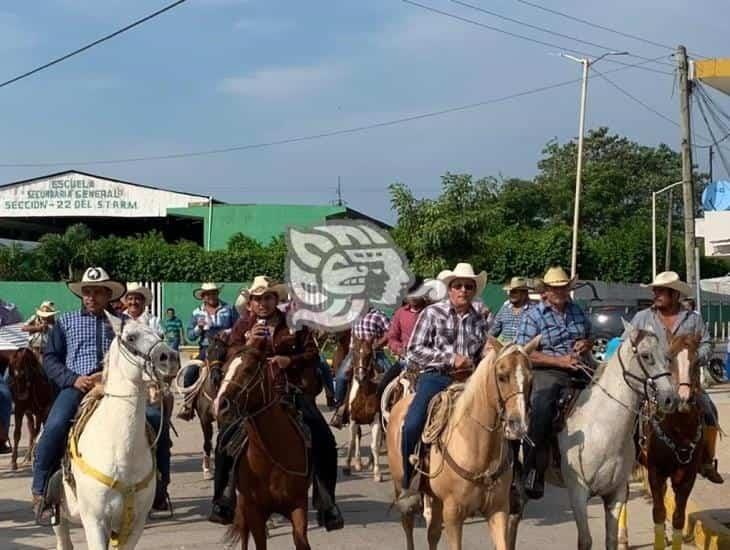 Preparan cabalgata por festejo de la revolución mexicana