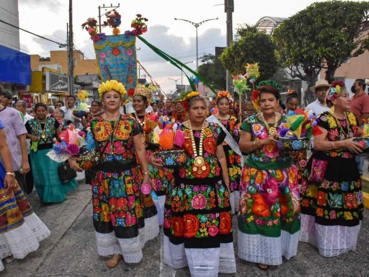 Extraordinaria presentación de la Guelaguetza Coatzacoalcos 2022