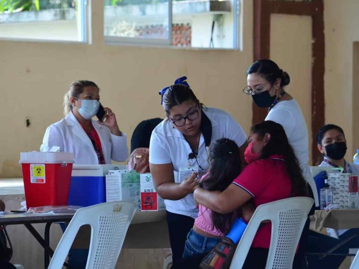 ¡Atención! Niños con rezago en vacunación covid podrán acudir por sus dosis; checa en dónde