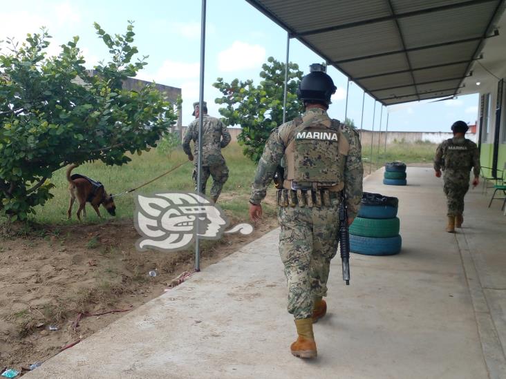 Broma de amenaza de bomba en secundaria, alarma a Coatzacoalcos (+Video) 