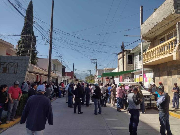 Toman pobladores de La Cuesta sede de CAEV en Mendoza; exigen agua