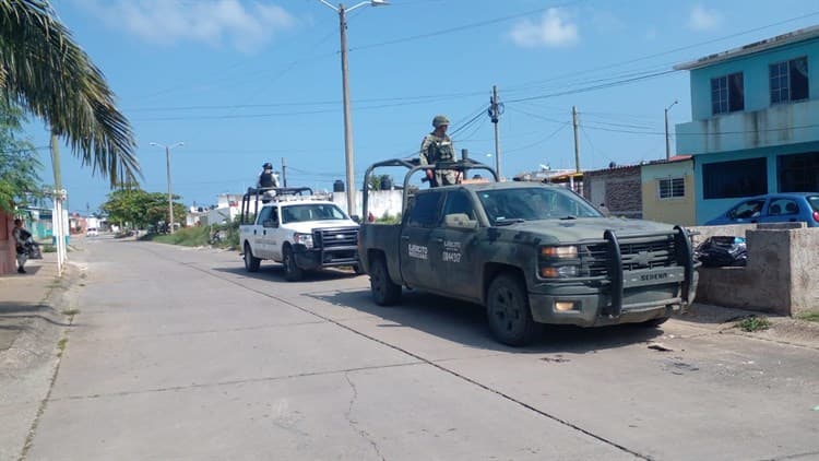 Amenaza de bomba en la general 7 en Coatzacoalcos, se trató de una broma 