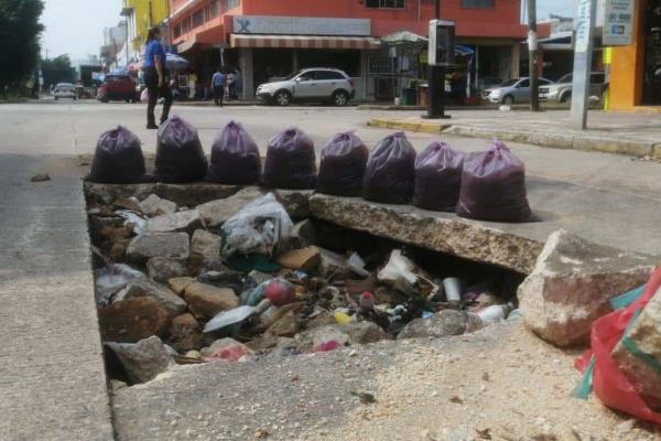 Programa intensivo de bacheo; exhorta Amado a reportar socavones (+Video)