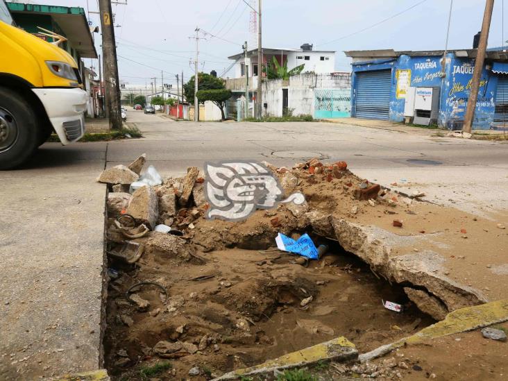 Piden atención en la colonia Hernández Ochoa, de Coatzacoalcos