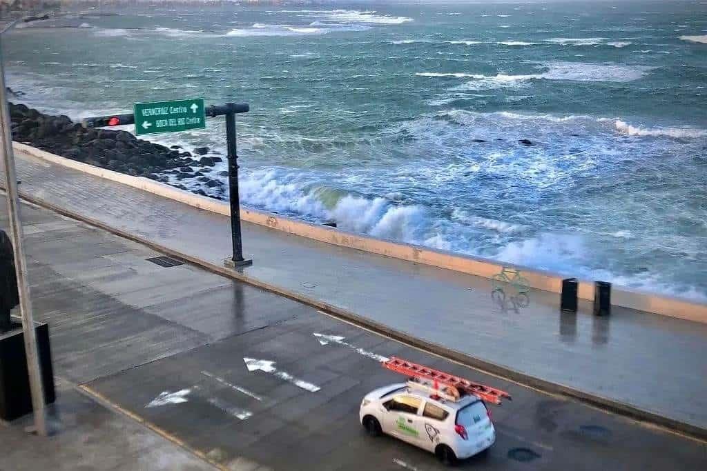 ¡Atención! Bulevard de Boca del Río estará cerrado por evento de norte de 100 km/hr