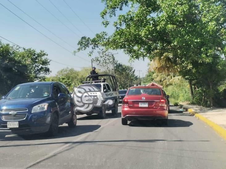 Tras asalto se enfrentan policías contra delincuentes en Ixhuatlán