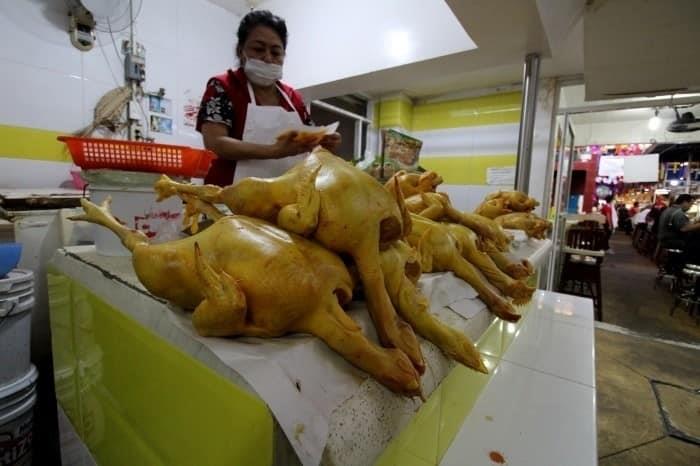 “Cuesta de enero” afecta a comerciantes en mercados de Veracruz por venta de pollo