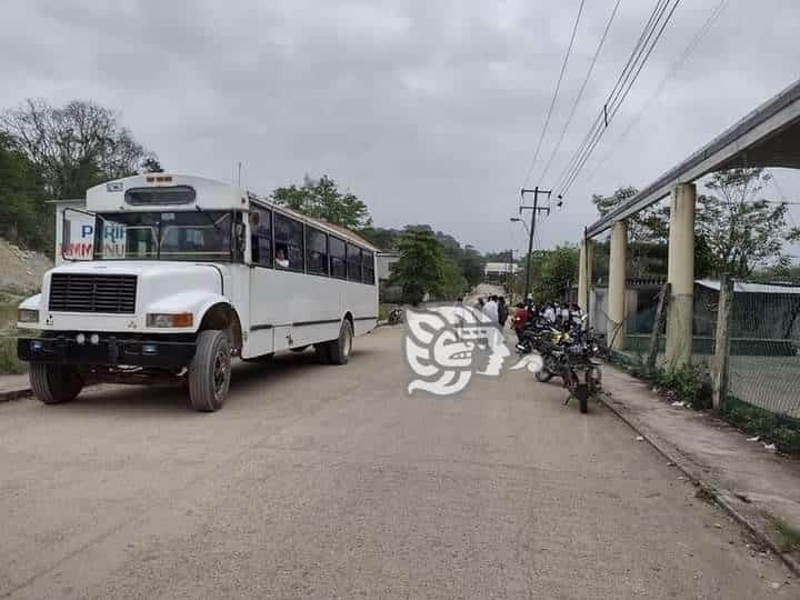 Pasajeros temen ser asaltados en autobuses