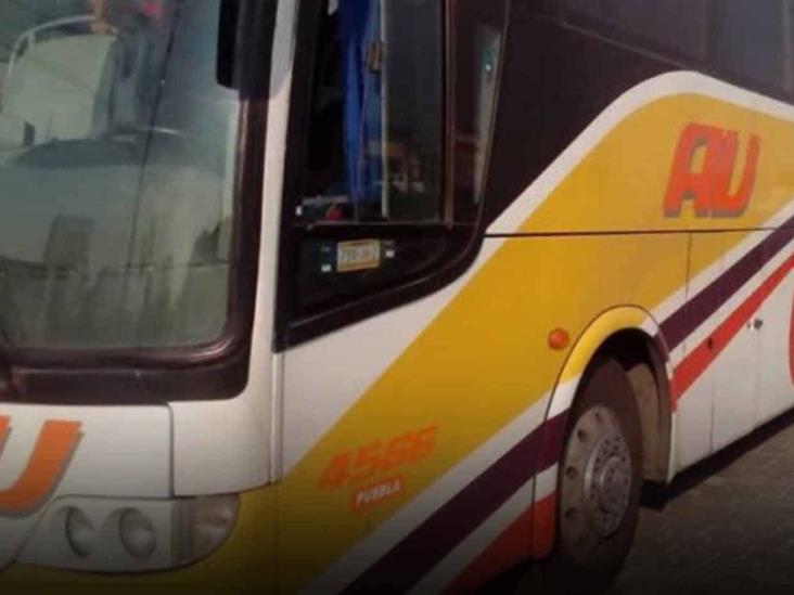 Asaltan autobús de pasajeros en la autopista Orizaba-Córdoba