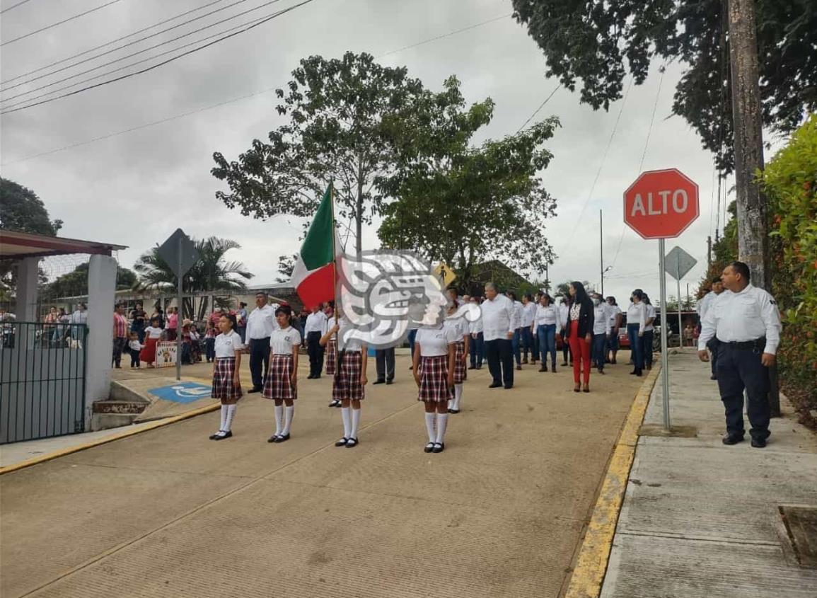 Llevan a cabo desfile para conmemorar el 112 aniversario de la Revolución Mexicana (+Video)