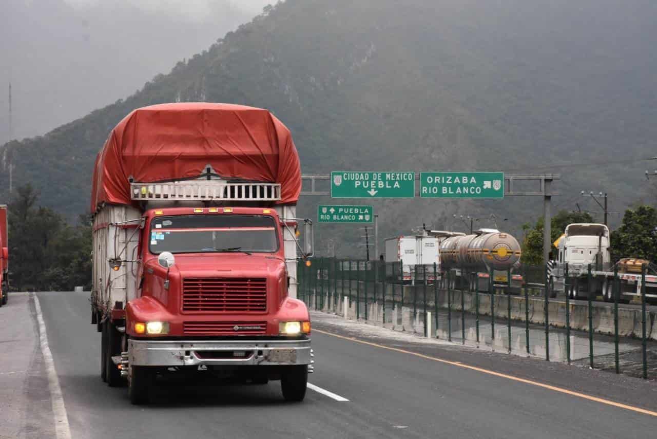 Canacar impulsa instalación de cámaras de videovigilancia en carreteras de Veracruz